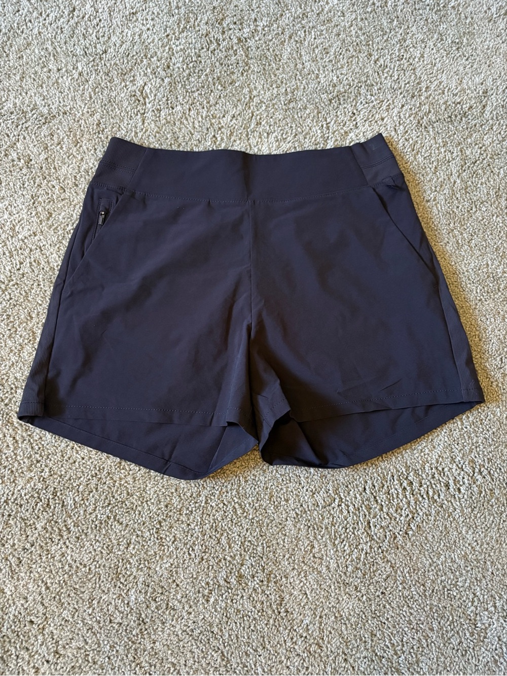 Athleta Brooklyn Shorts Black Womens Size 6 Pull On Athleisure Travel Causal